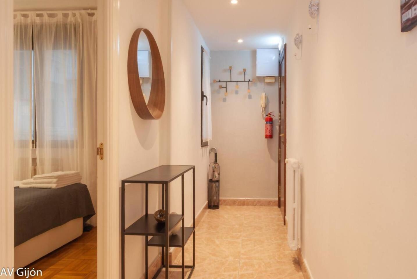 Av Aguado 44 Apartman Gijón Kültér fotó