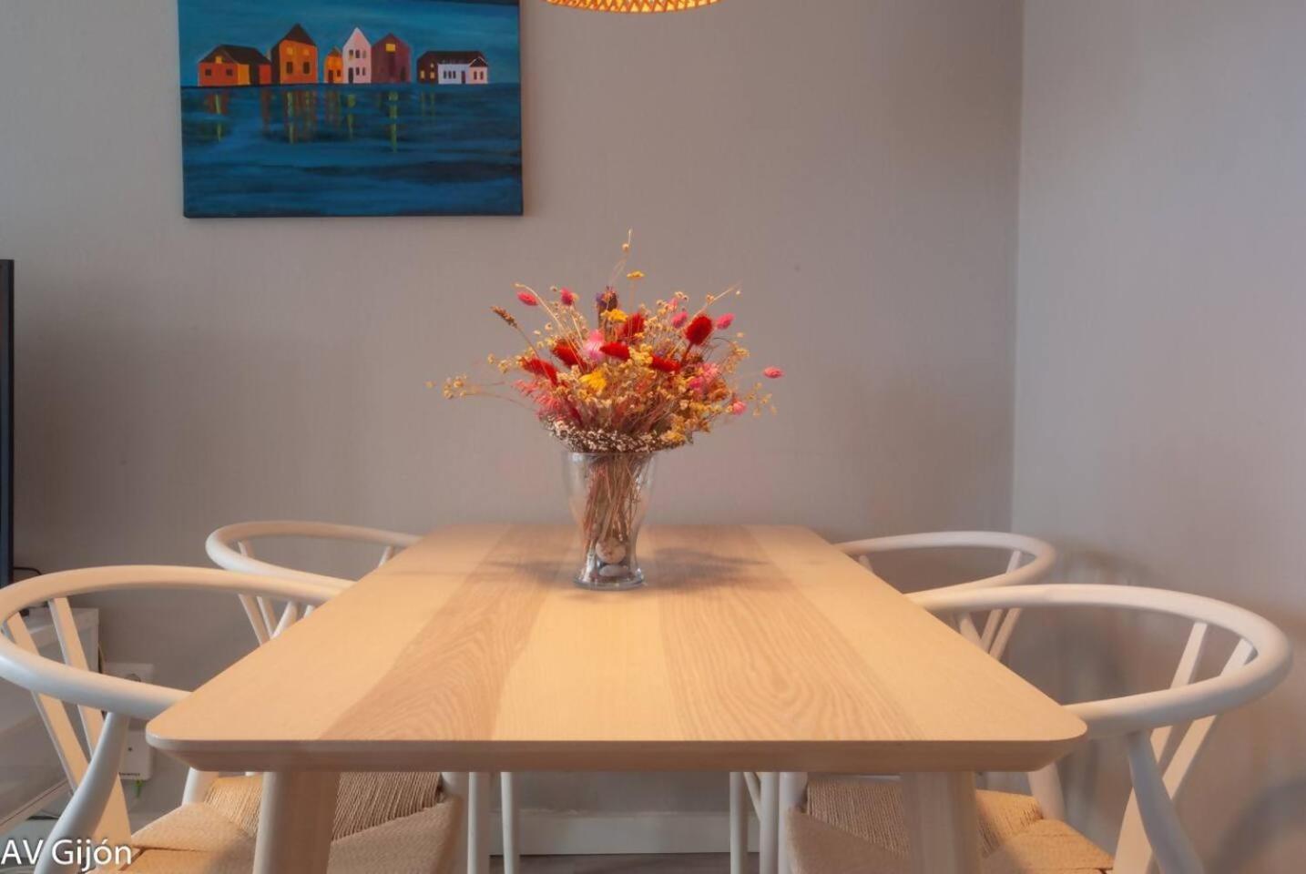 Av Aguado 44 Apartman Gijón Kültér fotó