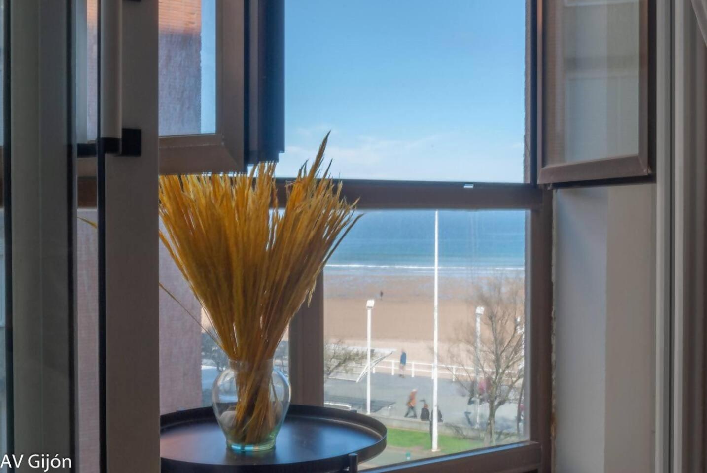 Av Aguado 44 Apartman Gijón Kültér fotó